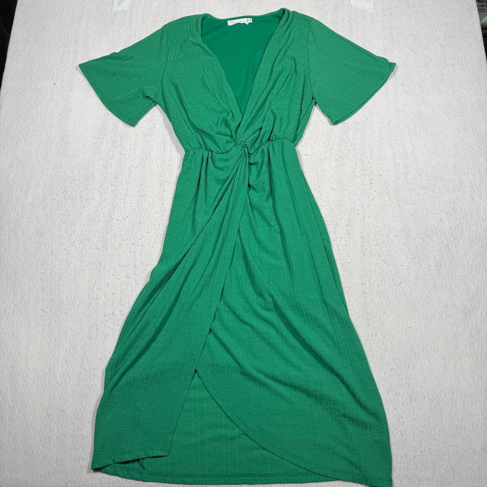All in Favor Green Twist Front V-Neck Midi Dress Short Sleeve Emerald Medium